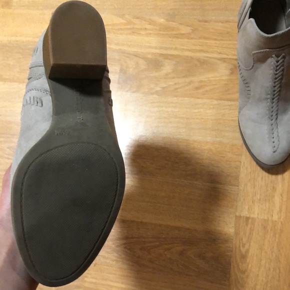 Booties - Picture 3 of 4